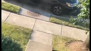 "Come Over" Text Prank Has Mom Running Inside