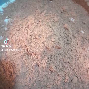 Very simple chocolate cake.