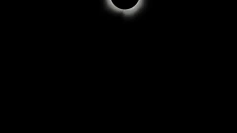 3. "Don't miss out on this once-in-a-lifetime phenomenon - Total solar eclipse captured on camera"
