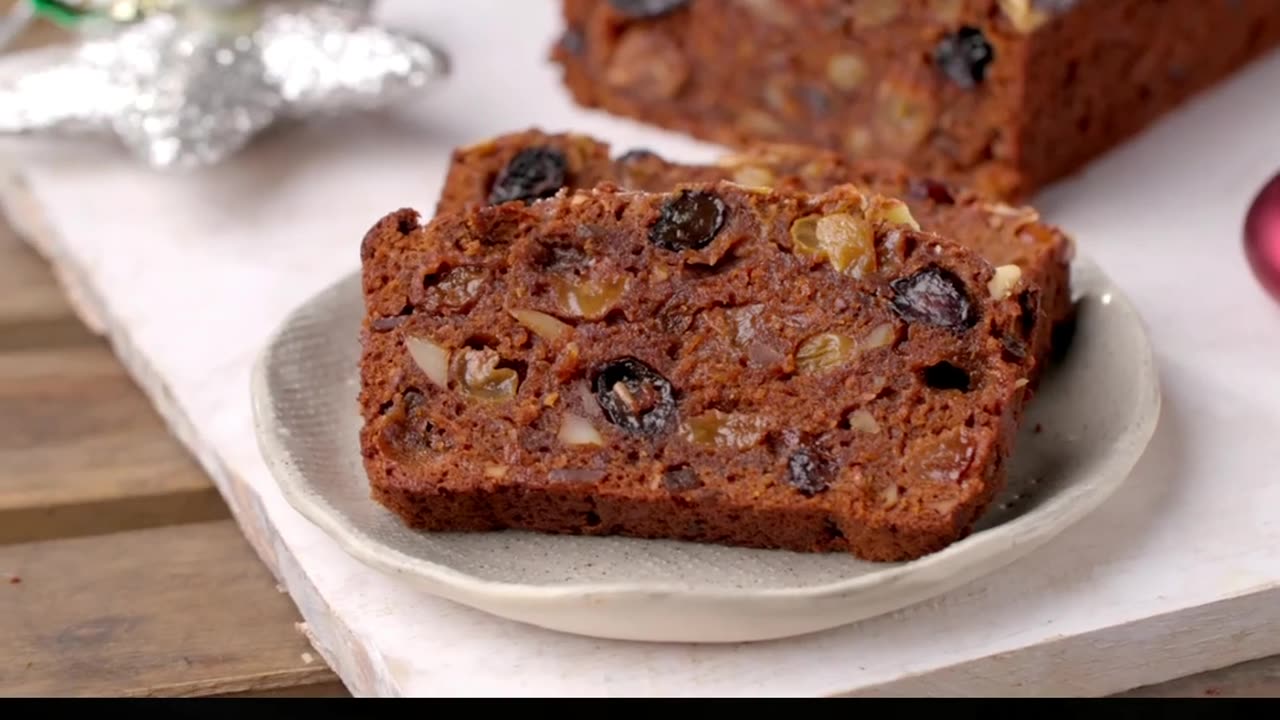 Eggless Plum Cake - No Rum Christmas Fruit Cake
