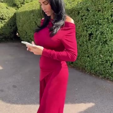 Katie Price flaunts result of her facelift in Instagram video