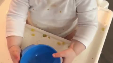 Boy's Food Bowl Sticks to His Face