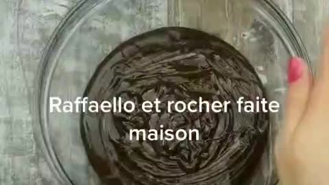 Raffaello et rocher fait maison