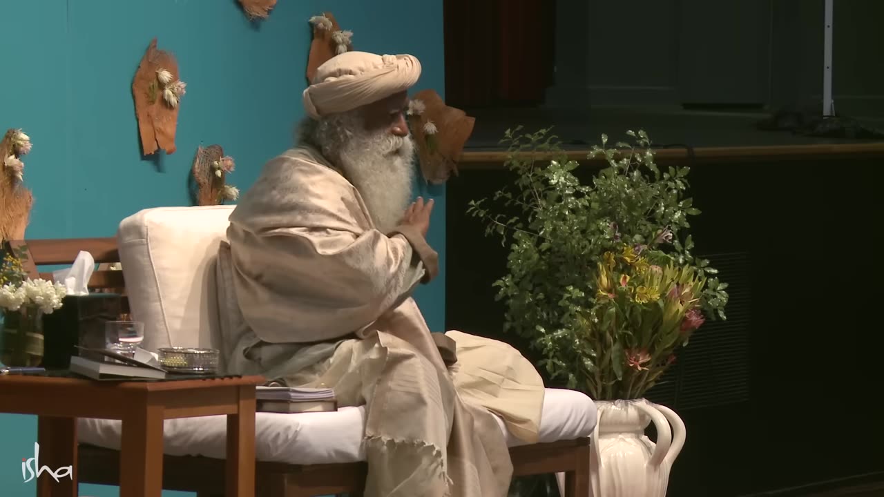 Do These 5 Things Before Sleeping – Sadhguru 💞