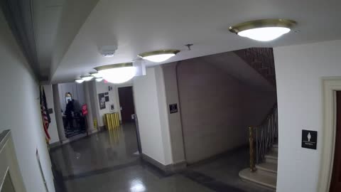 3237LHOBGRStair1_2021-01-06_17h00min03s317ms.mp4