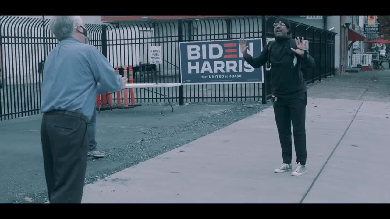 Beta Cuck Gets Owned For Trying To Mask Shame A Prepper/Trump Supporter..LOL(Must SEE)
