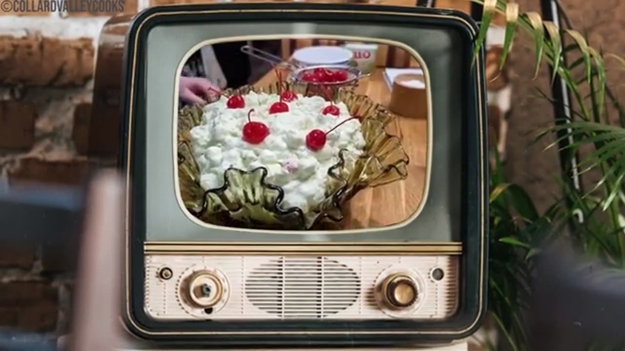 20 Post-WW2 Foods That VANISHED From The Family Table!