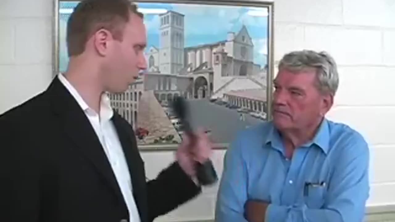 Max Blumenthal interviews Holocaust denier David Irving