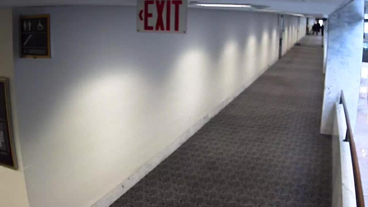 1469HSOB02SH211Hallway_2021-01-06_14h40min01s857ms.mp4