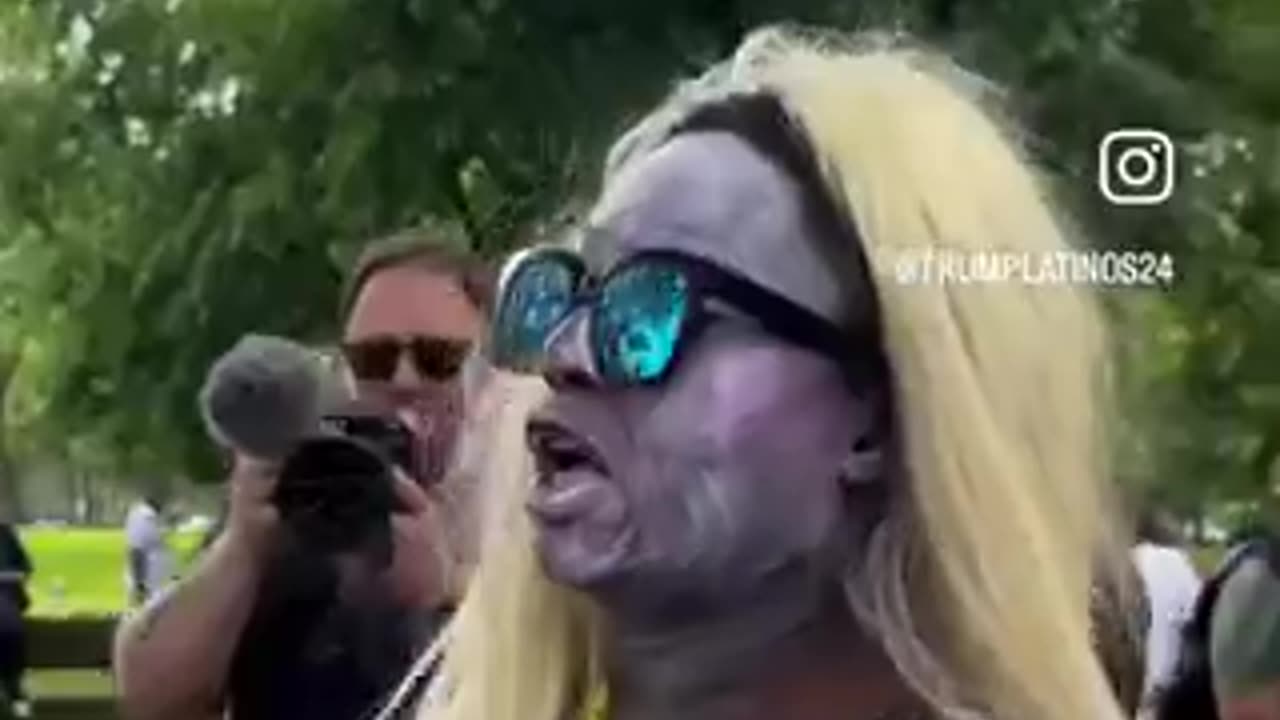 Crackhead Barney At NY Trump Rally