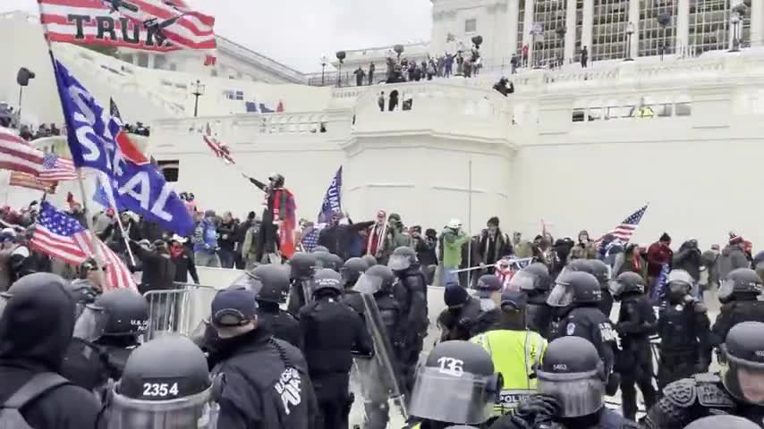 Capitol Hill Police Ignore Body of Trump Supporter