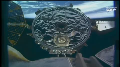 "space station cargo ship"