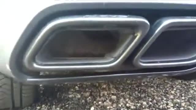 Automobile exhaust cylinder inspection and maintenance