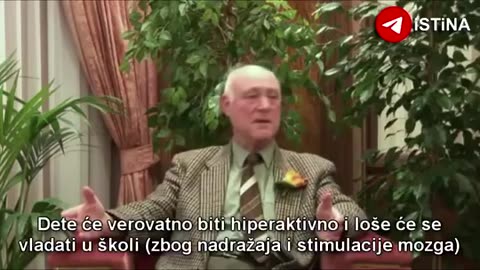 Vojaški strokovnjak Berrie Tower zgodba o mobitelih kot orožju sledenja in odvisnosti