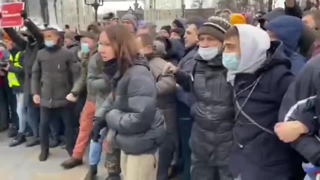 🚨Covid19 Protesters in Russia