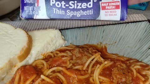 Eating Mueller's Something-Sized Thin Spaghetti, Dbn, MI, 7/24/24