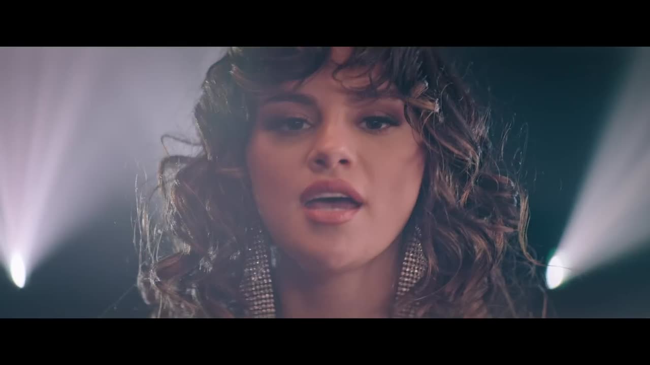 Selena Gomez - Dance Again (Performance Video)