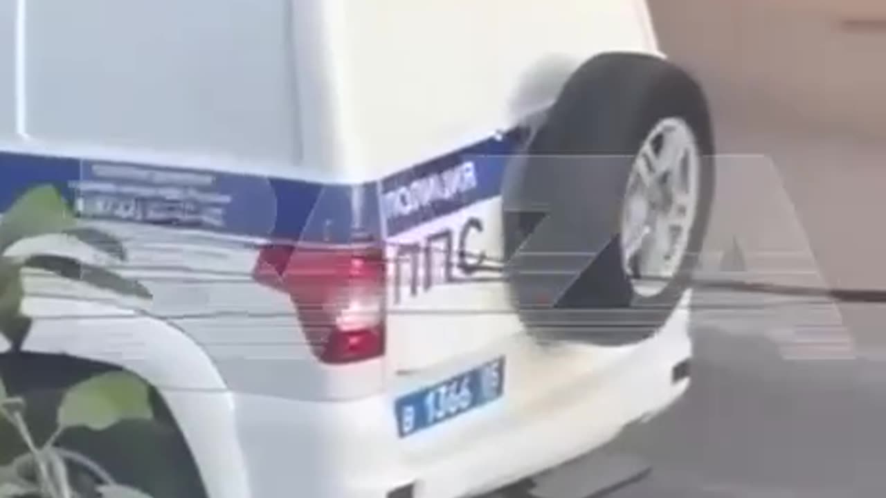 The video shows, tentatively, the criminals who shot policemen in Makhachkala.