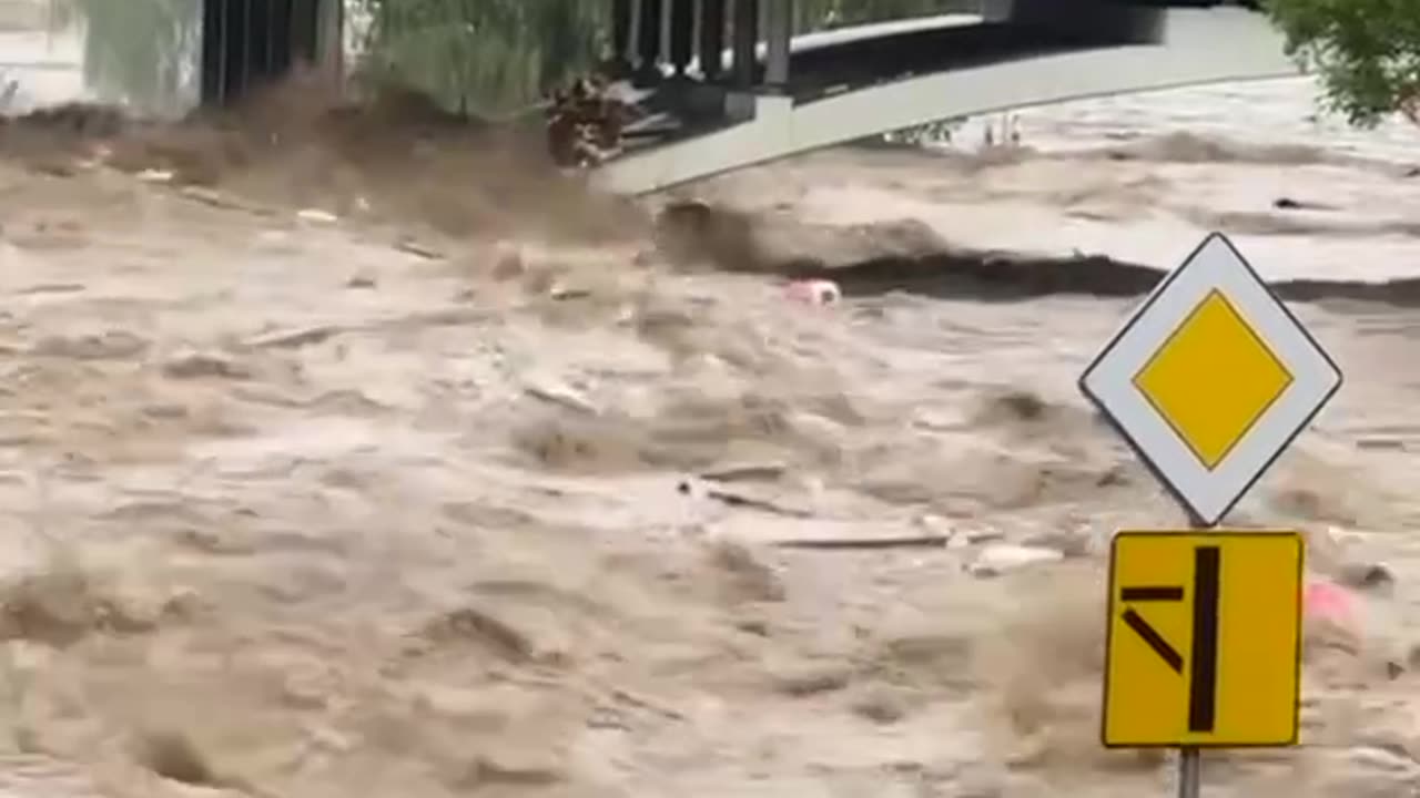 Horrible Footage Of Flooding In Lądek-Zdrój (Kłodzko), Poland