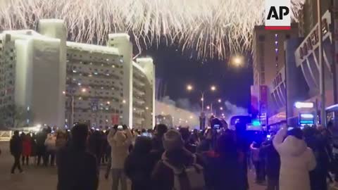 Fireworks accompany close of Beijing Winter Olympics