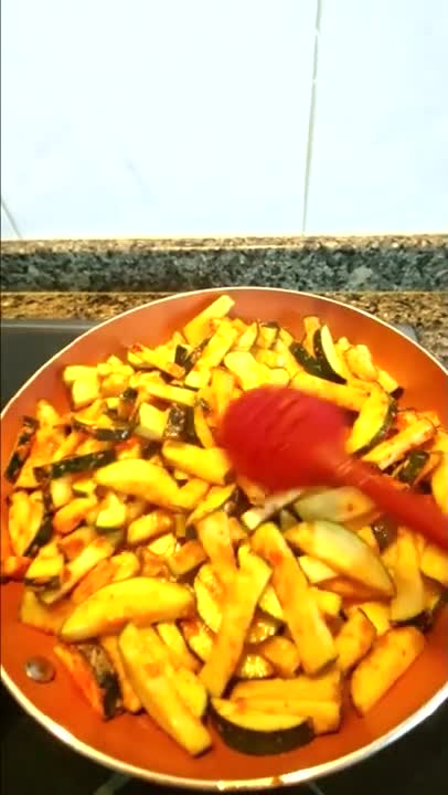 I had never eaten such delicious zucchini! Simple and tasty salad of zucchini!