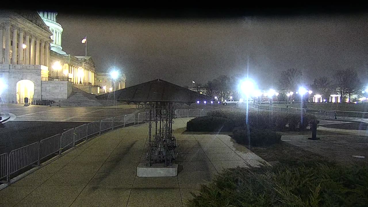 0675USCG00HousePlaza_2021-01-05_03h00min00s373ms.mp4
