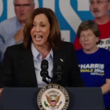 Kamala Harris has another FAKE moment as she now has an Accent in Detroit