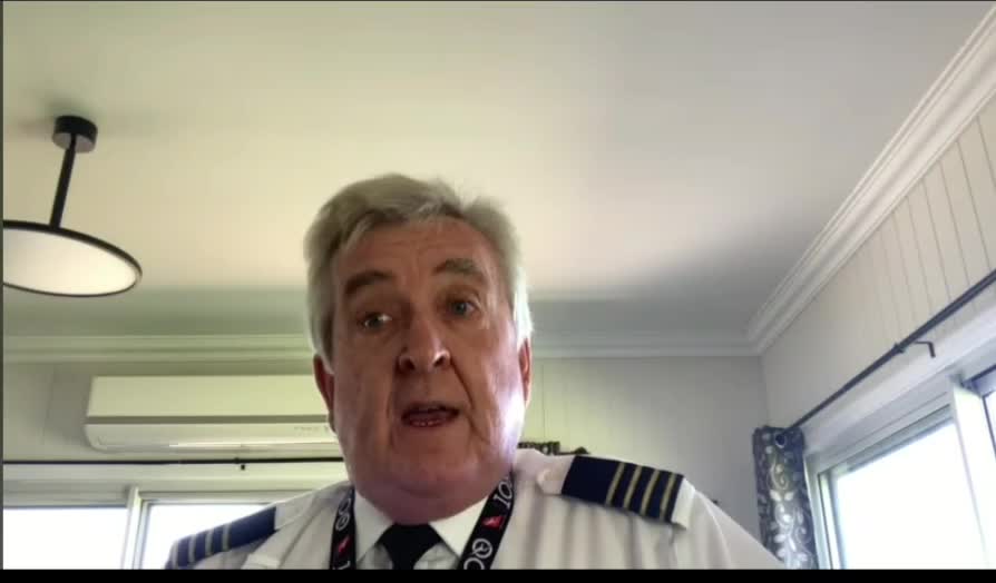 Aussie Vet Pilot of 53 years worries about passenger safety if Pilots forced to take the jab!