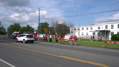 Ithaca, NY: Cornell University Move-In and UAW Protests 2024