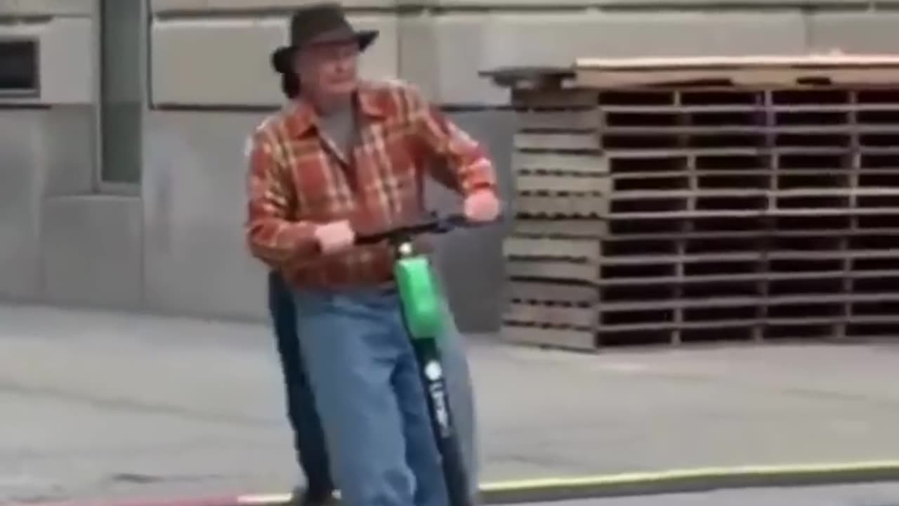 The end 😂😂😂 #funny #fails #shorts #viral