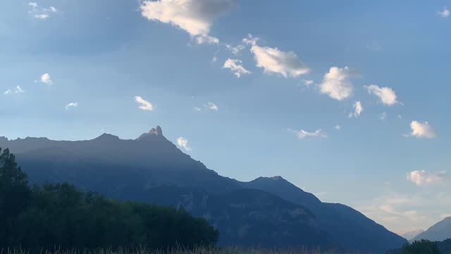 Le lever du soleil vue de Monthey