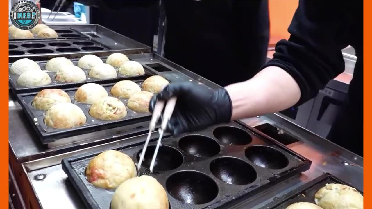 sold out every day! Amazing King Takoyaki with 10 Ingredients - Korean street food