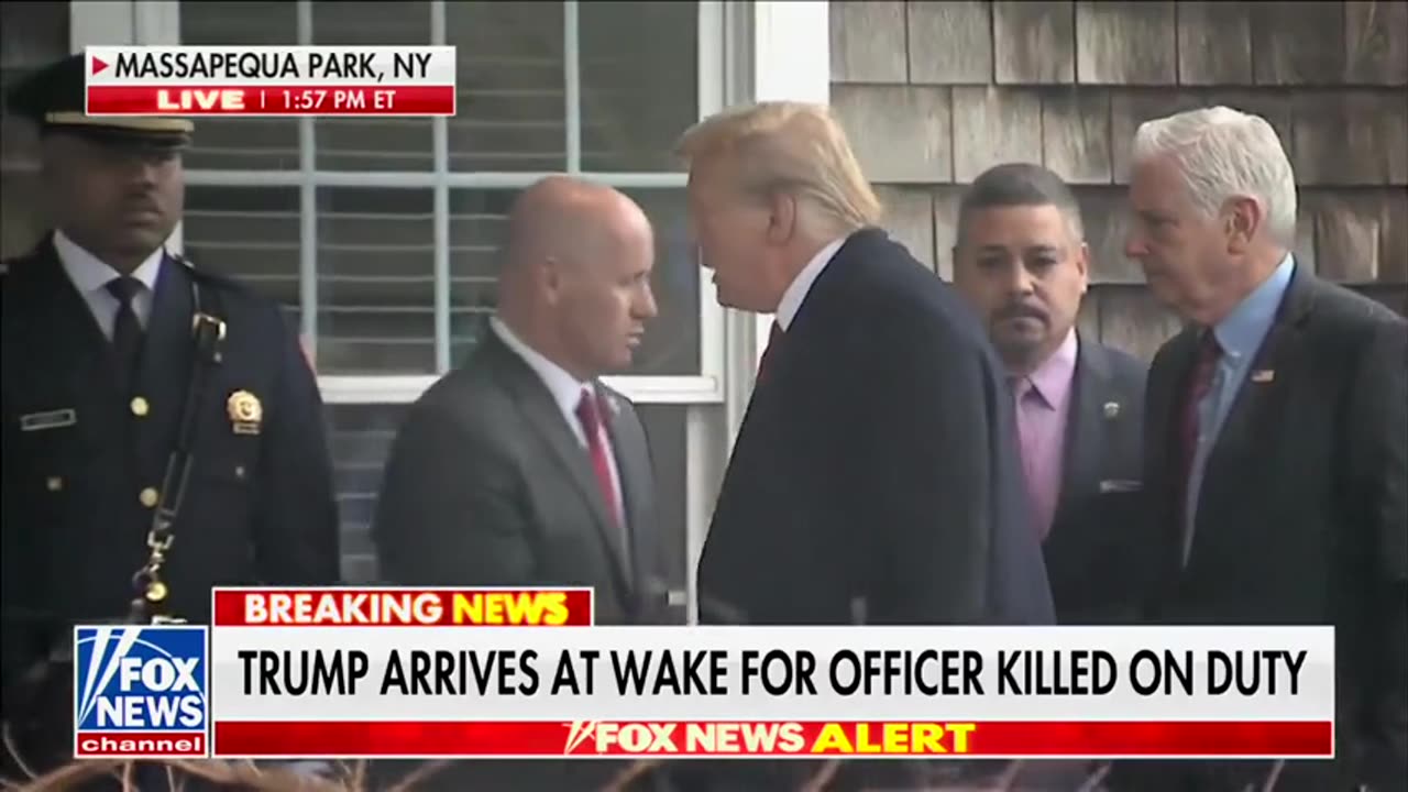 POWERFUL: Donald Trump Attends The Wake Of Killed NYPD Officer