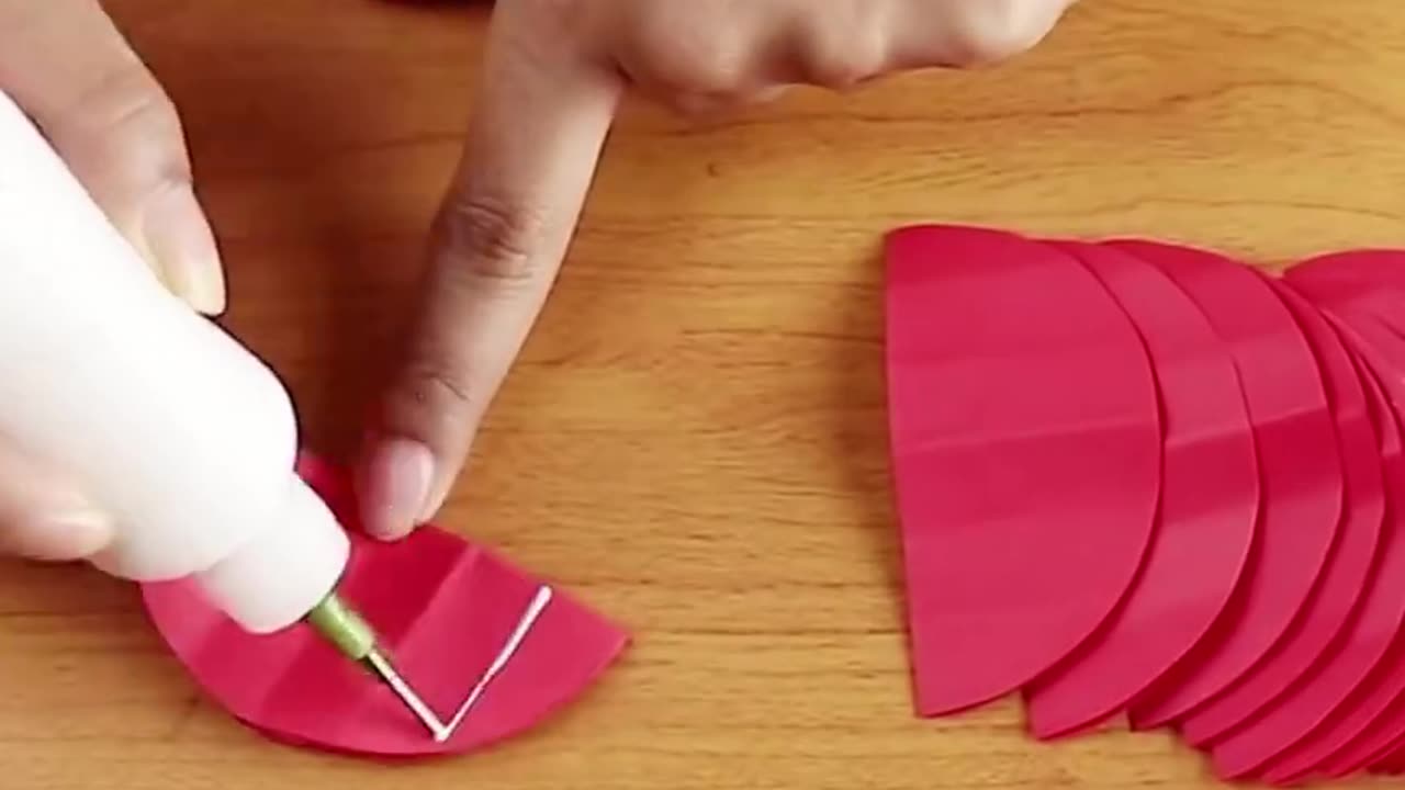 DIY Paper Flowers DIY paper crafts #shorts#diy#youtubeshorts #homedecor #papercraft #shorts #reels