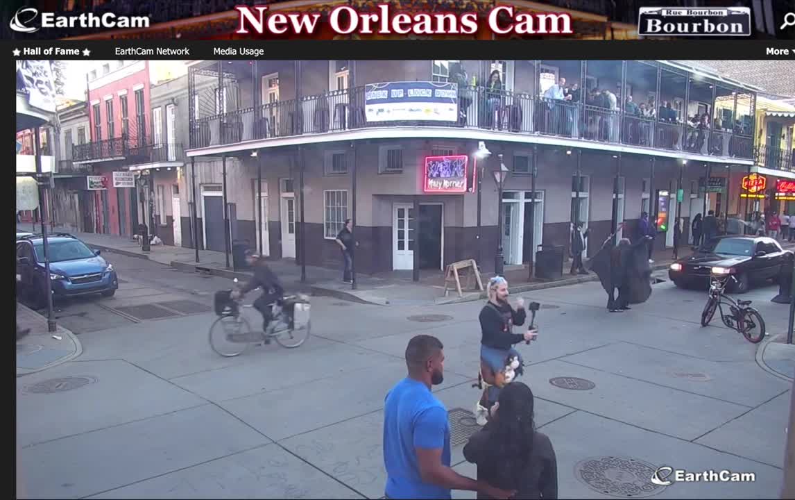 Baked Alaska on New Orleans Live Cam