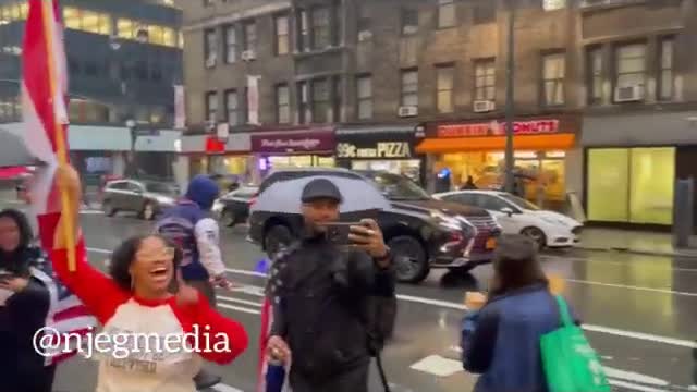 NEW YORK STAND WITH CANADA IN PROTEST