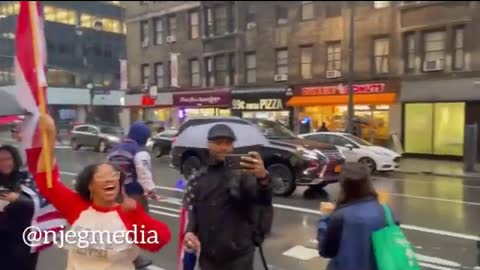 NEW YORK STAND WITH CANADA IN PROTEST