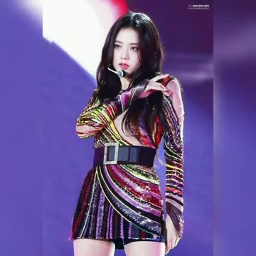 Model VS Blackpink Wearing Same Outfits