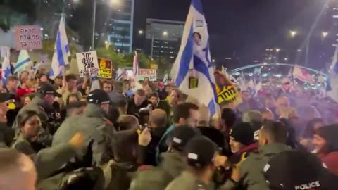 Tel Aviv demands Netanyahu's resignation.