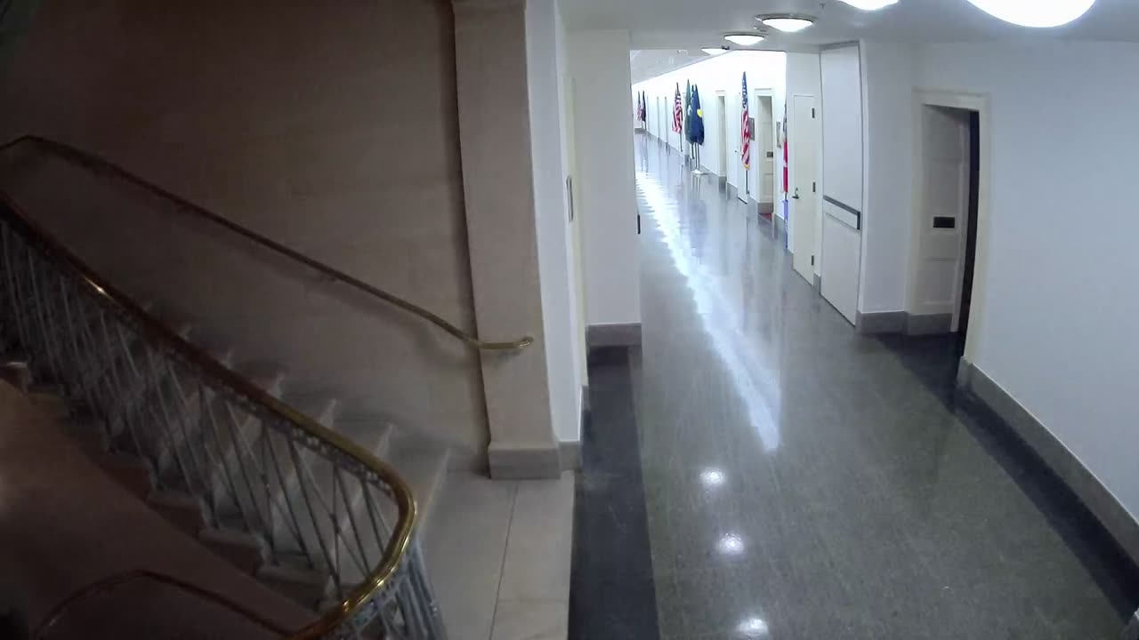 3243LHOB02Stair1_2021-01-05_15h40min01s623ms.mp4