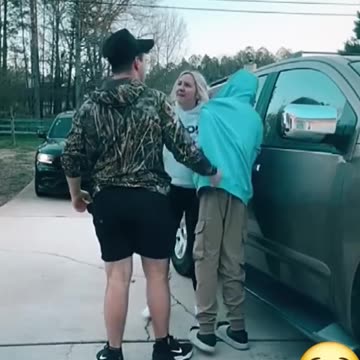 Prank Cheating Girlfriend 😂😱