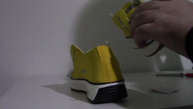 Unboxing Tenis Esportivo Feminino Amarelo da Amazon