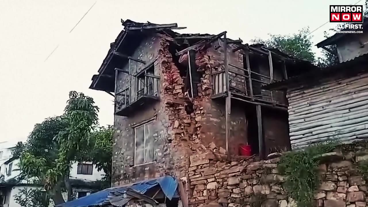 Nepal Earthquake | Massive Earthquake In Nepal Kills Over 130 People | English News