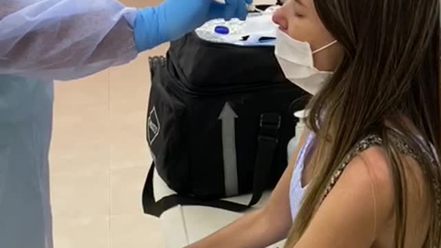 Así se hace el examen del coronavirus