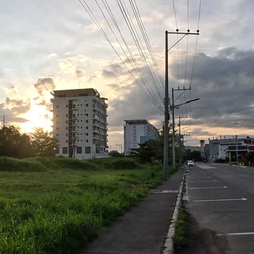 Every sunrise brings a new beginning. Good morning from Cagayan de Oro Uptown! ☀️🌄