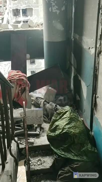 Sniper of the Donetsk People's Republic working on the positions of Nazis from the Azov battalion