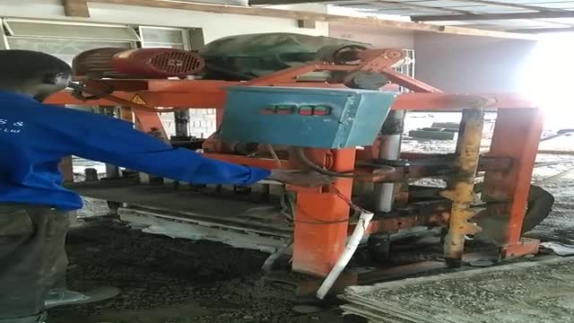 Block making machine