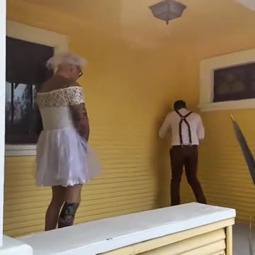 Wedding Prank is way out of something u can think of