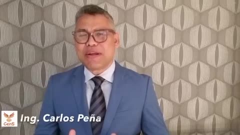 Periodista Carlos peña