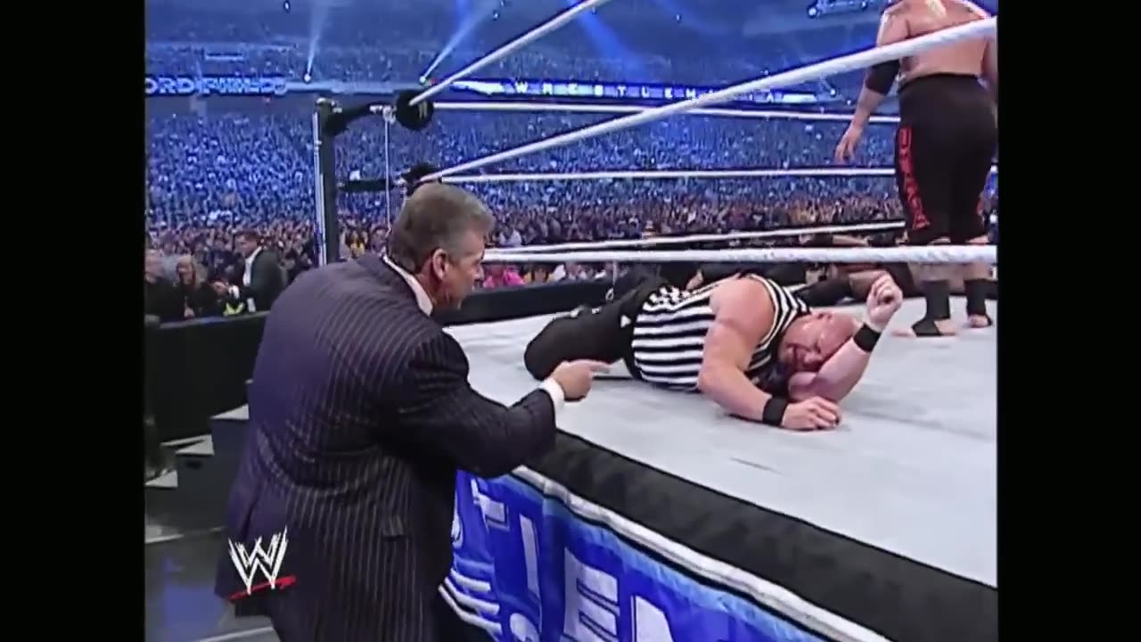 FLASHBACK Donald Trump attacks McMahon WWE...